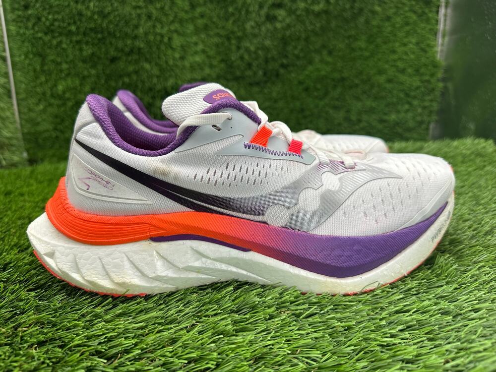 Saucony Endorphin Speed 4 S10940-129 Athletic Sneaker Women 9 White Mesh Running